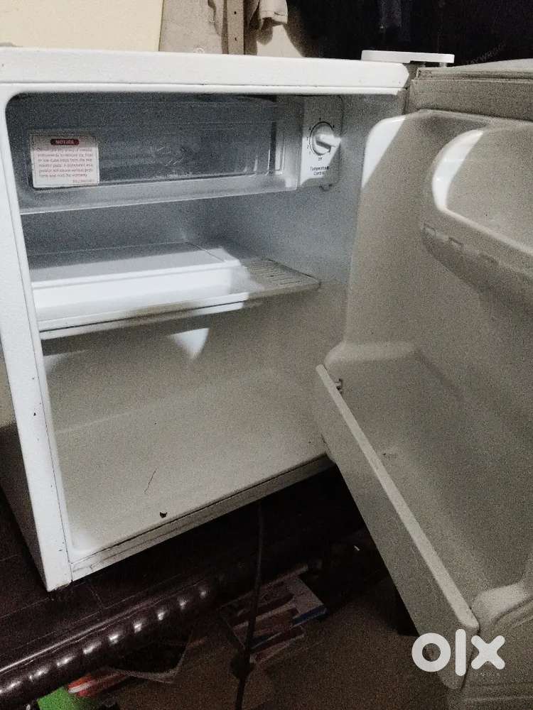 Mini LG Fridge with stabilizer