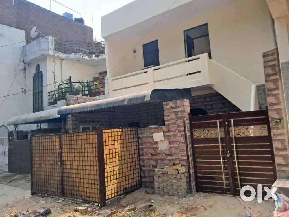 House for rent 1st floor 2 bhk +hall+ bathroom+kitchen