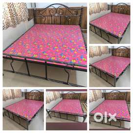 Aqe BRAND NEW METAL FRAME COTS