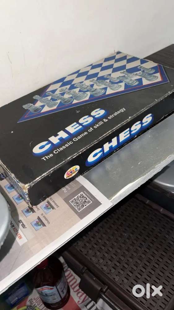 Durable Plastic Chess Set – Perfect for Beginners & Casual Play