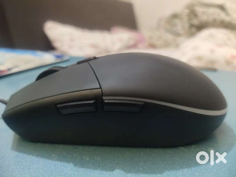 (GAMING) mouse with 6 buttons with have RGB BREATHING EFFECT