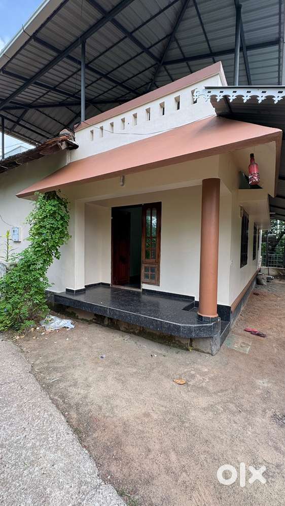 House for rent in Muthoor