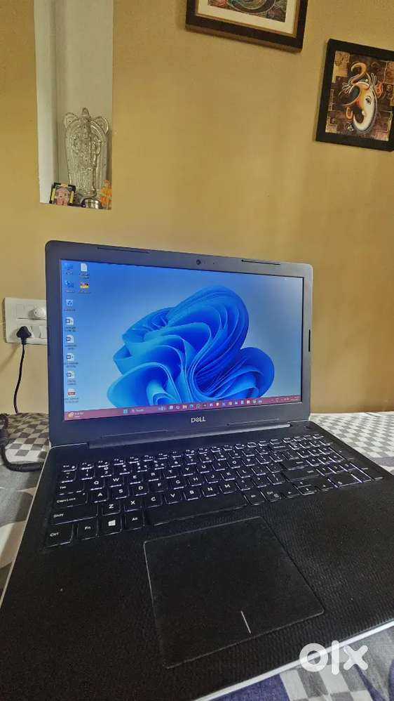 Dell Inspiron 3593