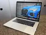 Apple Macbook Laptop i9 32gb 512gb 5.5gb Graphic 15inch Retina Display