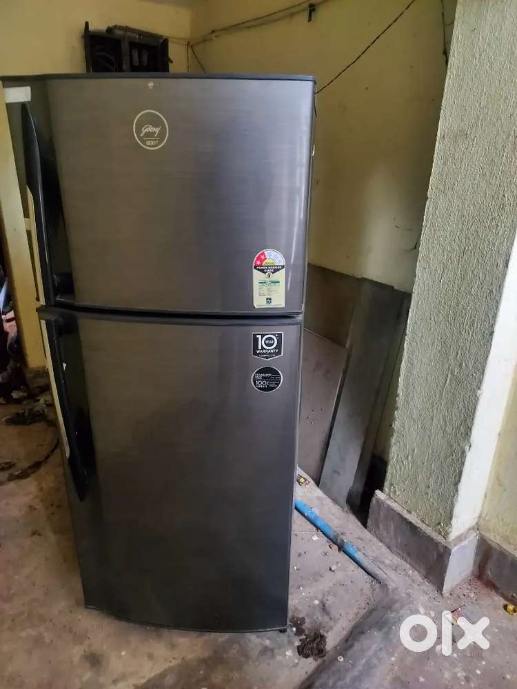 Godrej Doble door good condition refrigerator