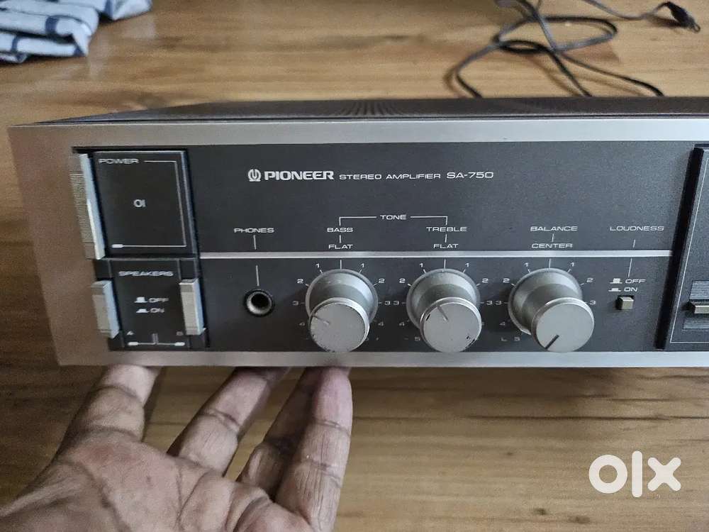 Pioneer stereo amplifier