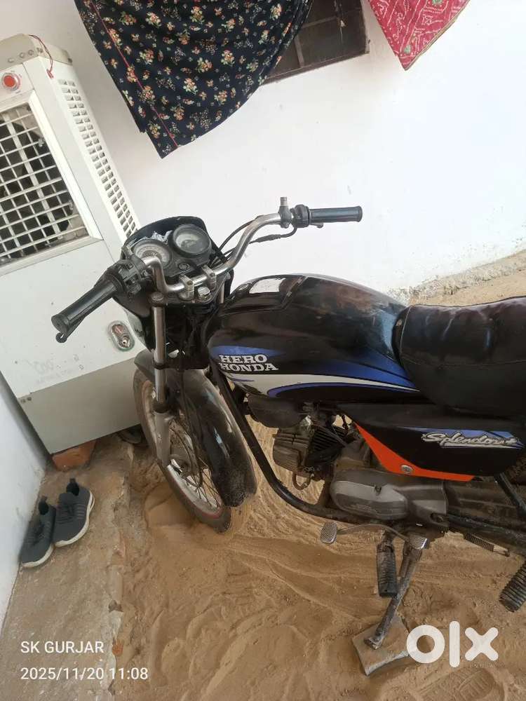 Splendor 10 model Good condition