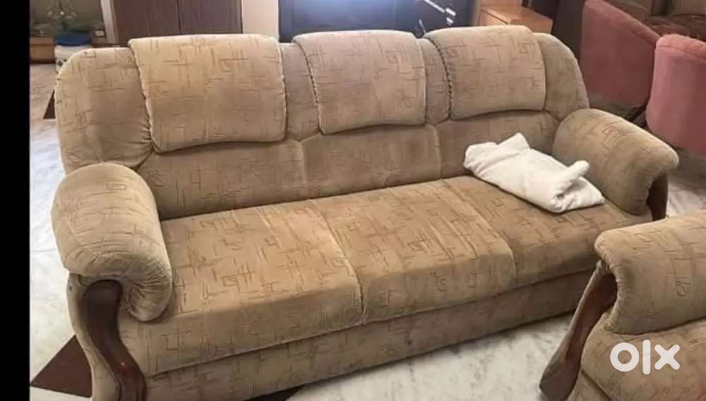 5 seater sofa