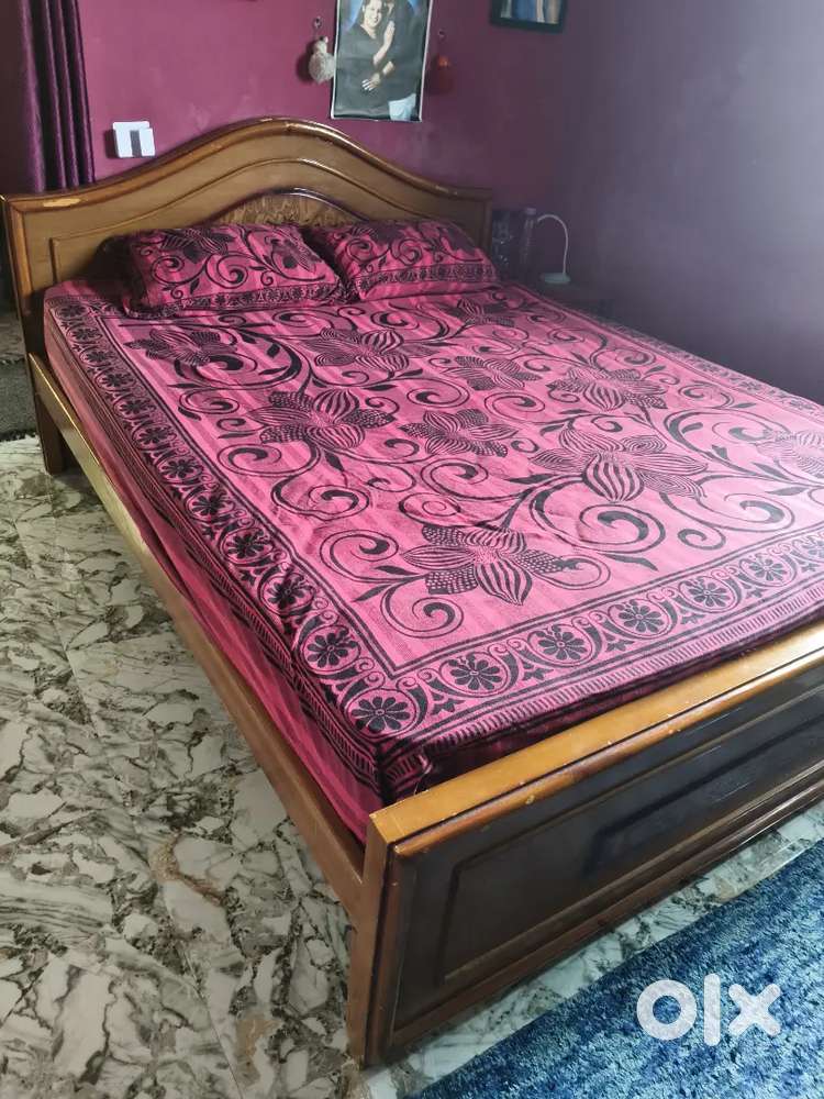 Queen Size Cot & Spring Bed For sale