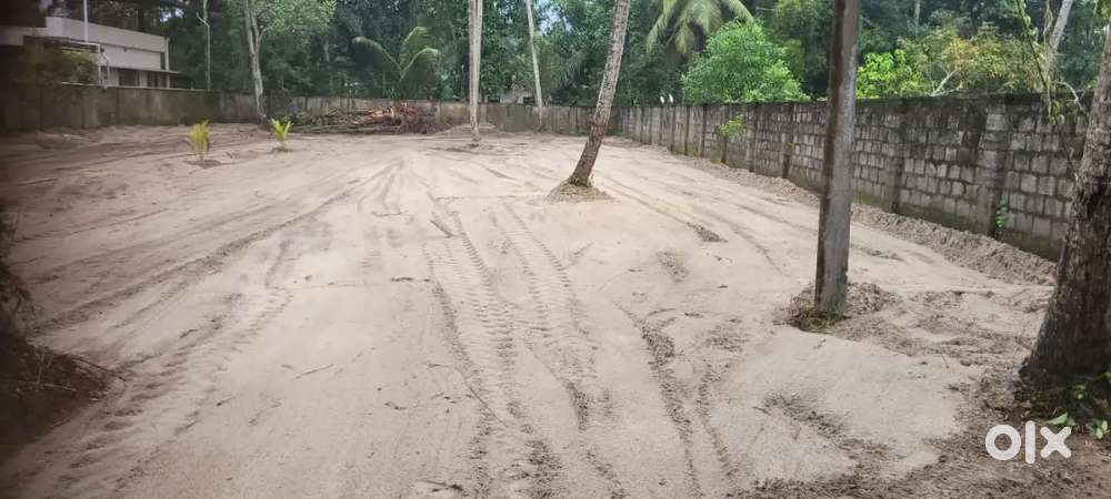 30 cents Mararikkulam