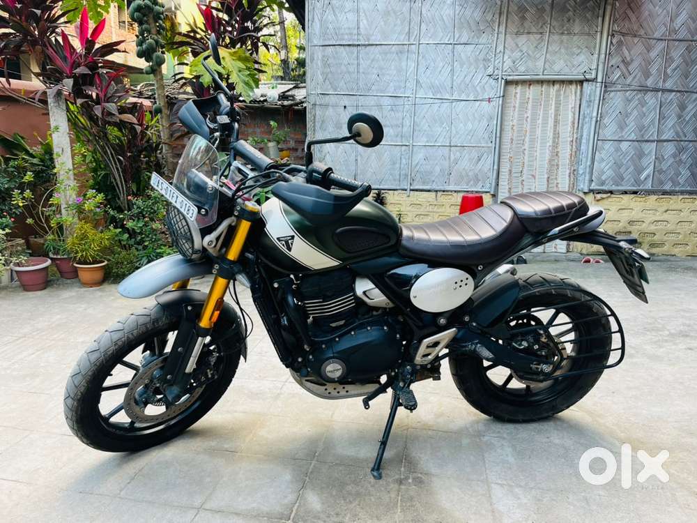 Triumph Scrambler at showroom condition, just like new