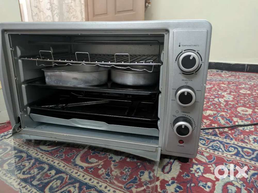 (OVEN)-Brand:- BAJAJ MAJESTIV -4500 TMC SS