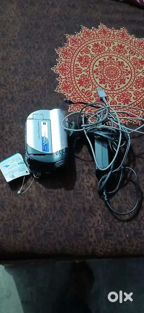 Ye ek sony ka ulatra camra lense h