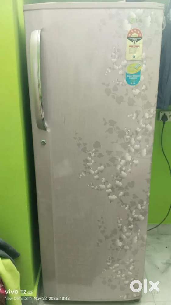 LG 270 litre fridge