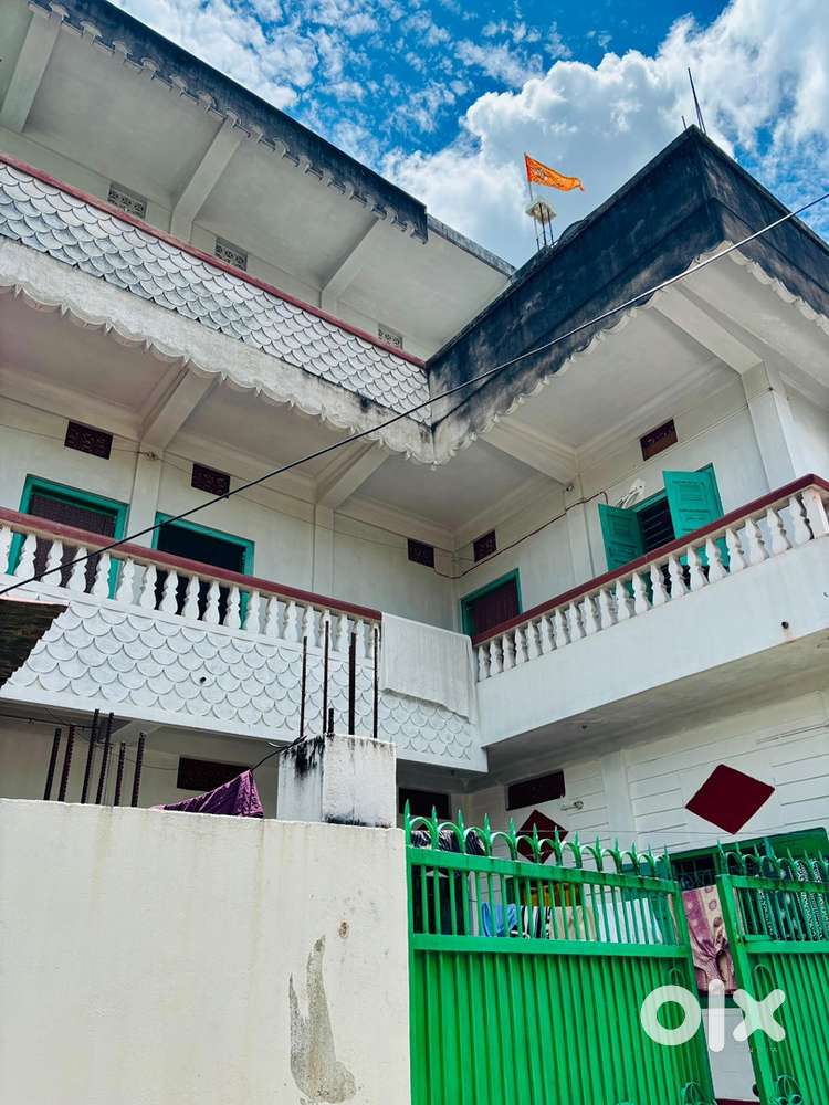 In Lumding Ready to move building 3 floor construction