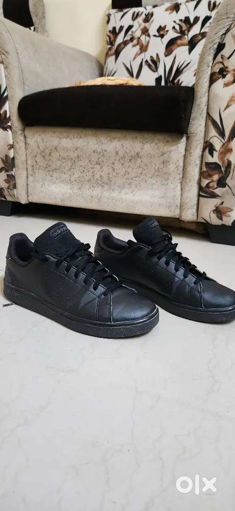 Adidas Advantage Original Sneakers for Men(Black, 10)