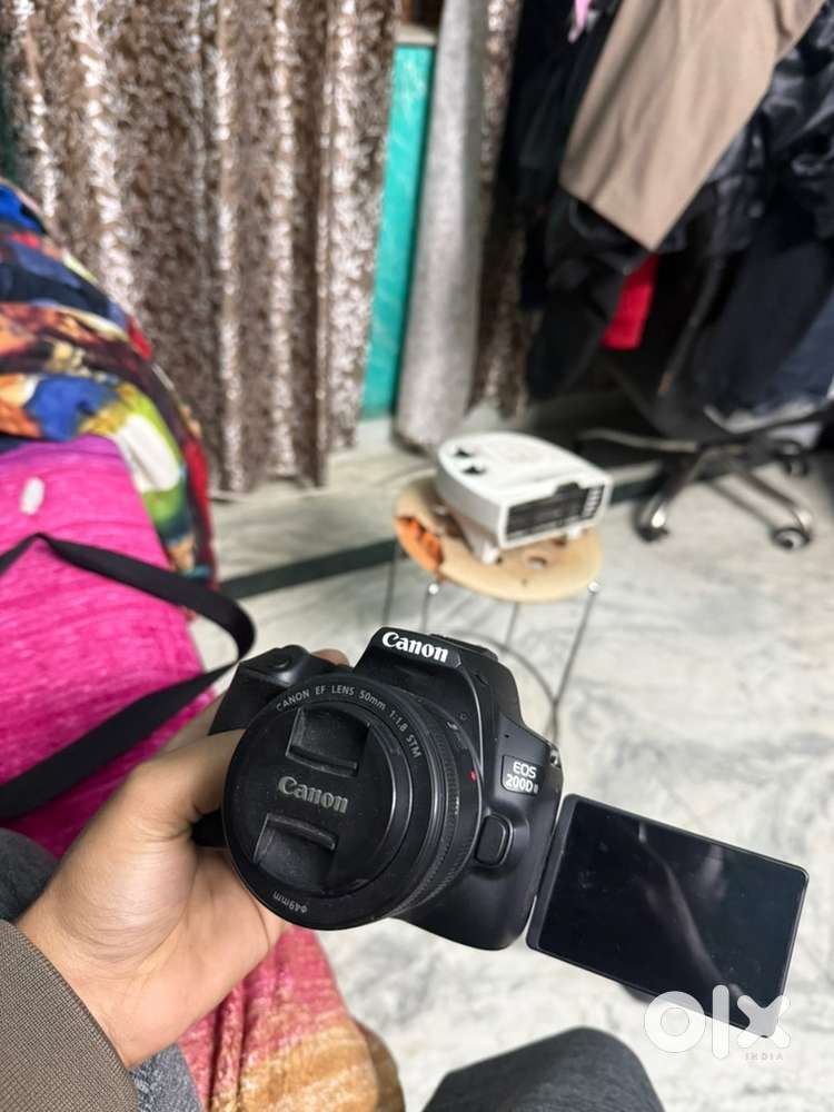 Canon 200d mark ii+24mm+50mm+direct power supply