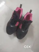 Pure original shoes from nike - size uk 11. Fix & final price.