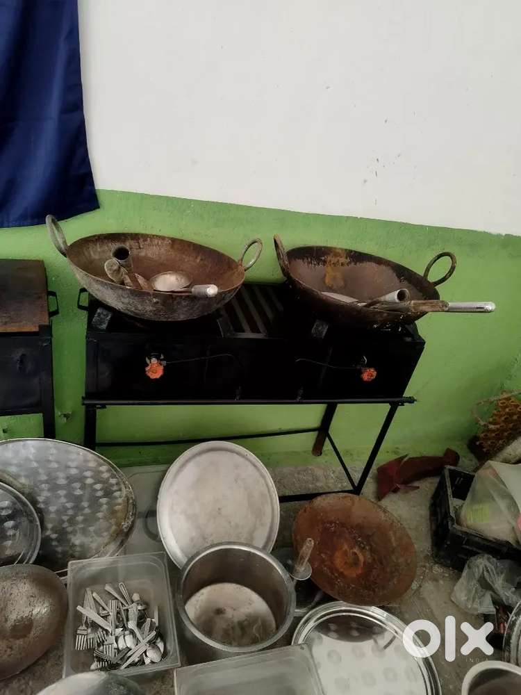 Tiffins and fast food items