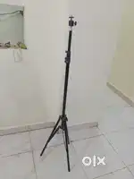 Tripod stand