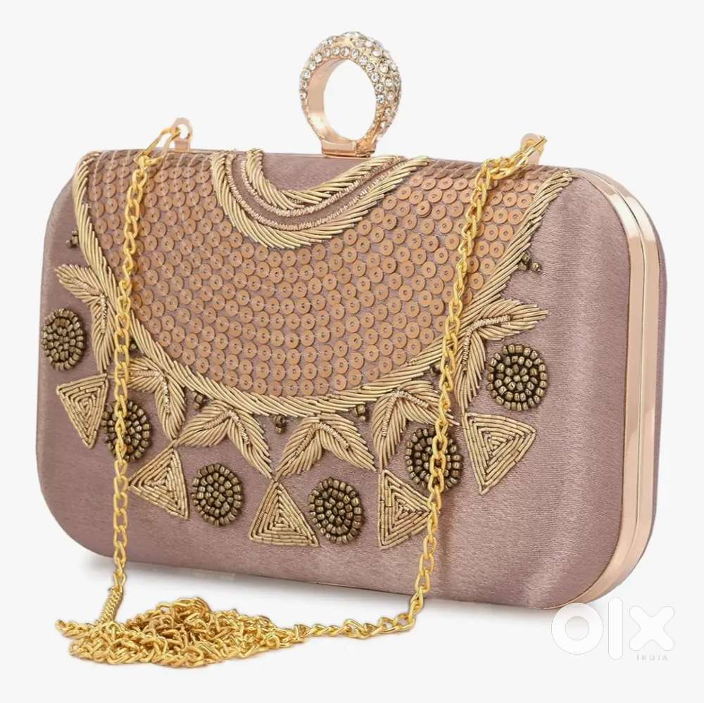 For The Beautiful You Embroidered Women's Ring Clutch