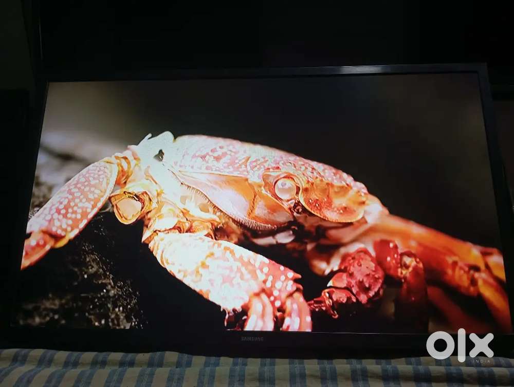 SAMSUNG 32 INCH SMART LED TV