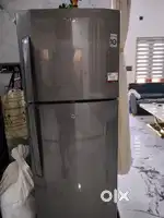 Lg fridge Fully working condition selling because  bigger size fridge