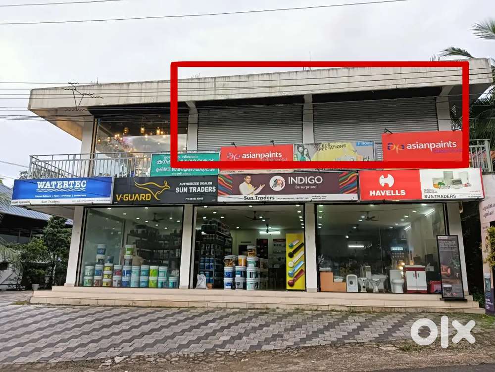 Commercial space ( 400 sq ft ) for rent