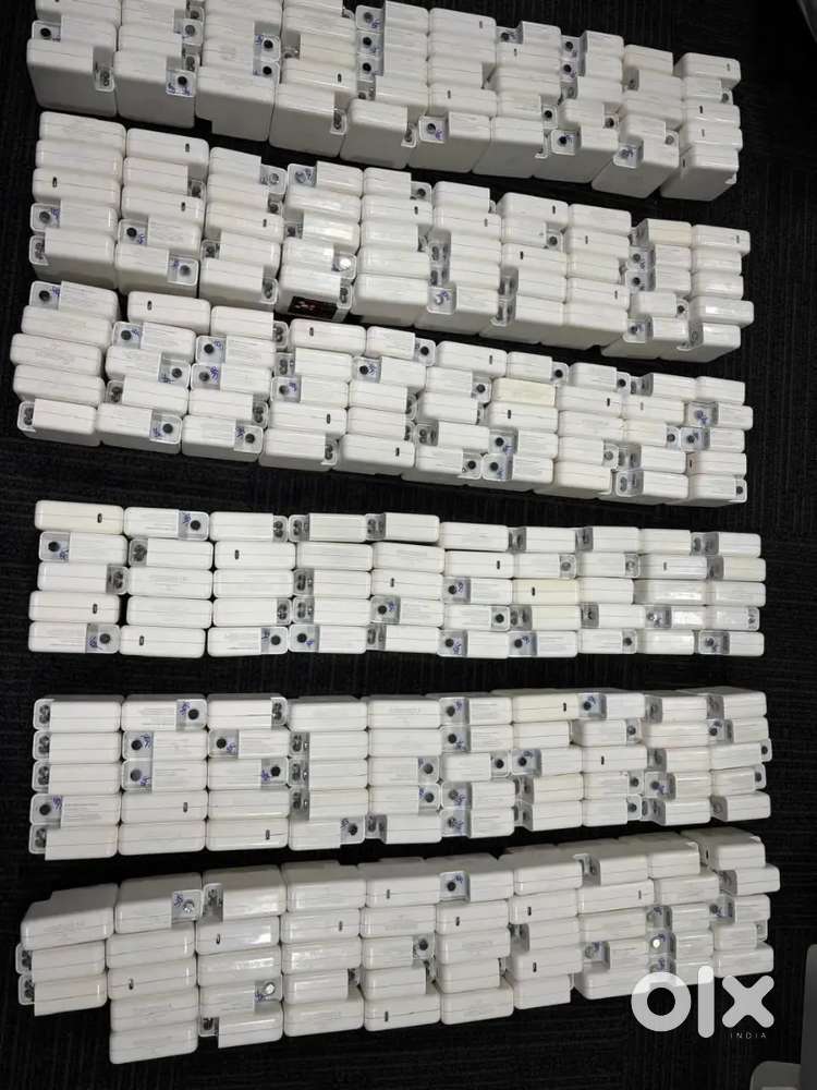 Apple Macbook ipad iphone Original Adepter bulk quantity