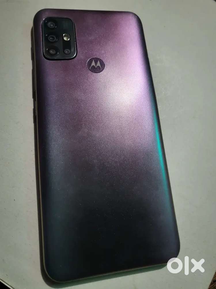 2 mobile off condition me hai