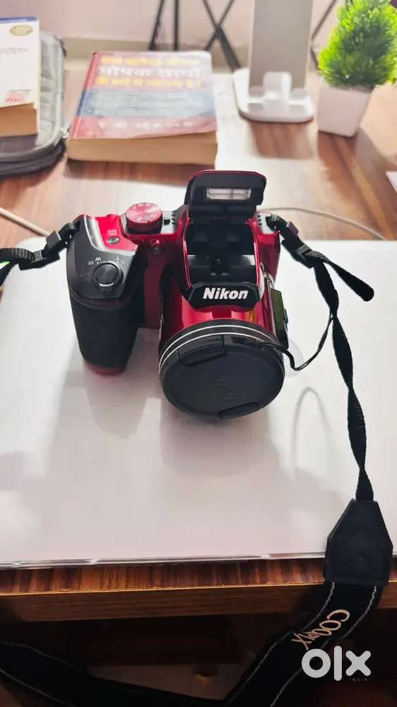 Nikon digital camera B500