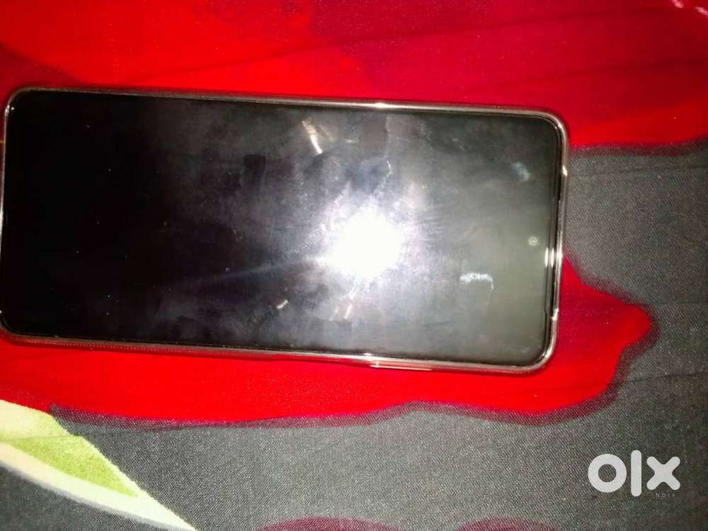 Realme c75
