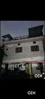 2 Bhk floor available for rent