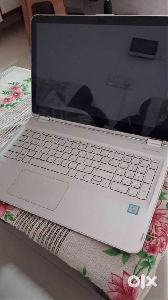 HP Laptop 16 GB RAM, i-5 processor, 15.6 LED full HD