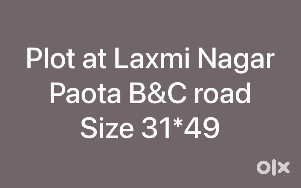 Plot at Laxmi Nagar