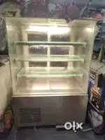 Display fridge