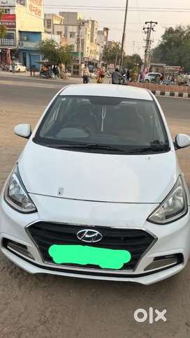 Hyundai Xcent 2017 Diesel Well Maintained