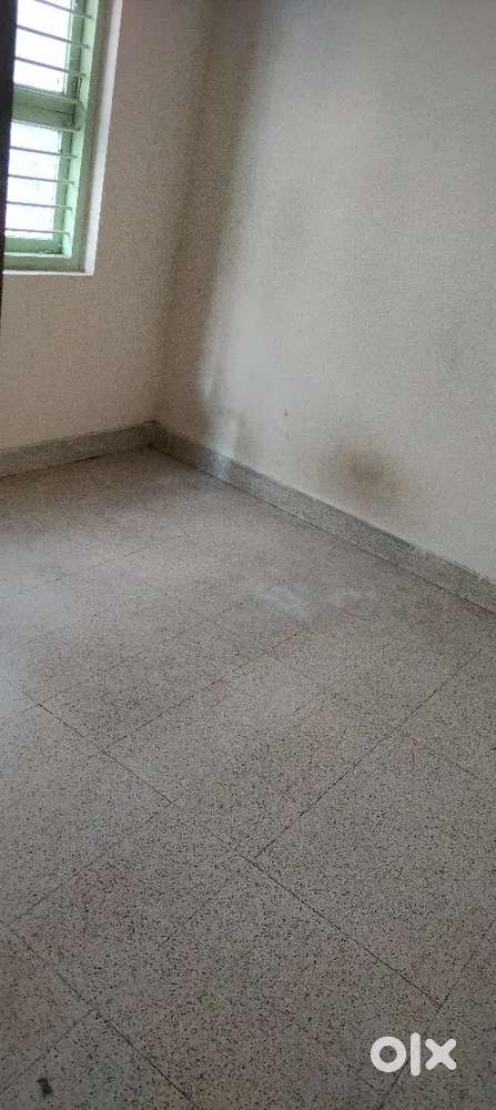 For rent for bachelors