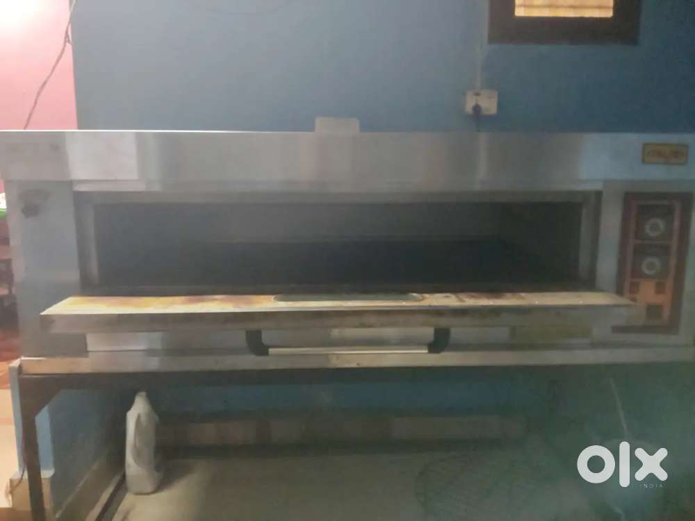 FULLY AUTOMATIC GAS OVEN
