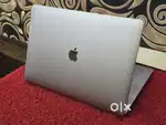 Apple Macbook Pro i7/16/512gb/5.5gb Graphics 15inch Retina Touchbar