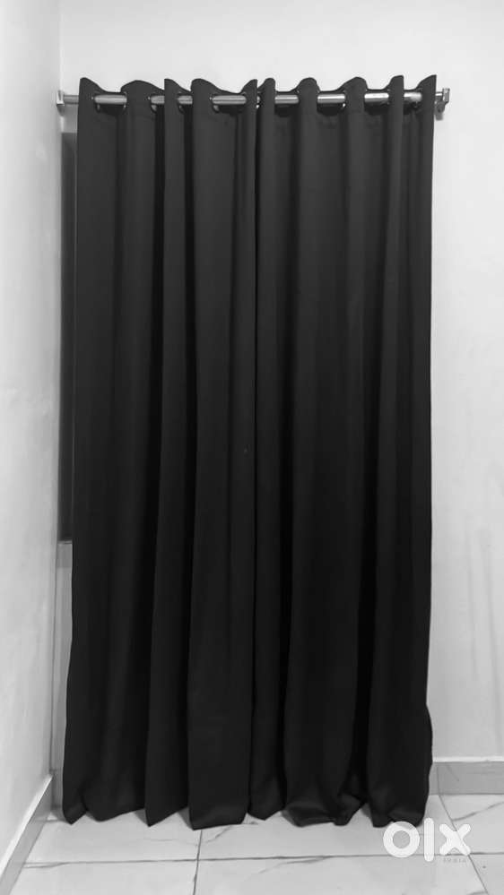Solid black 7 feet curtain
