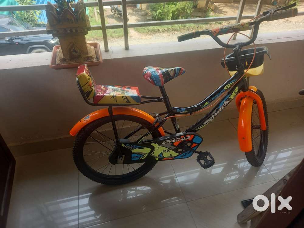 Un used new cycle for kids