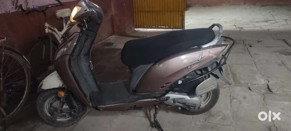 Honda Activa i