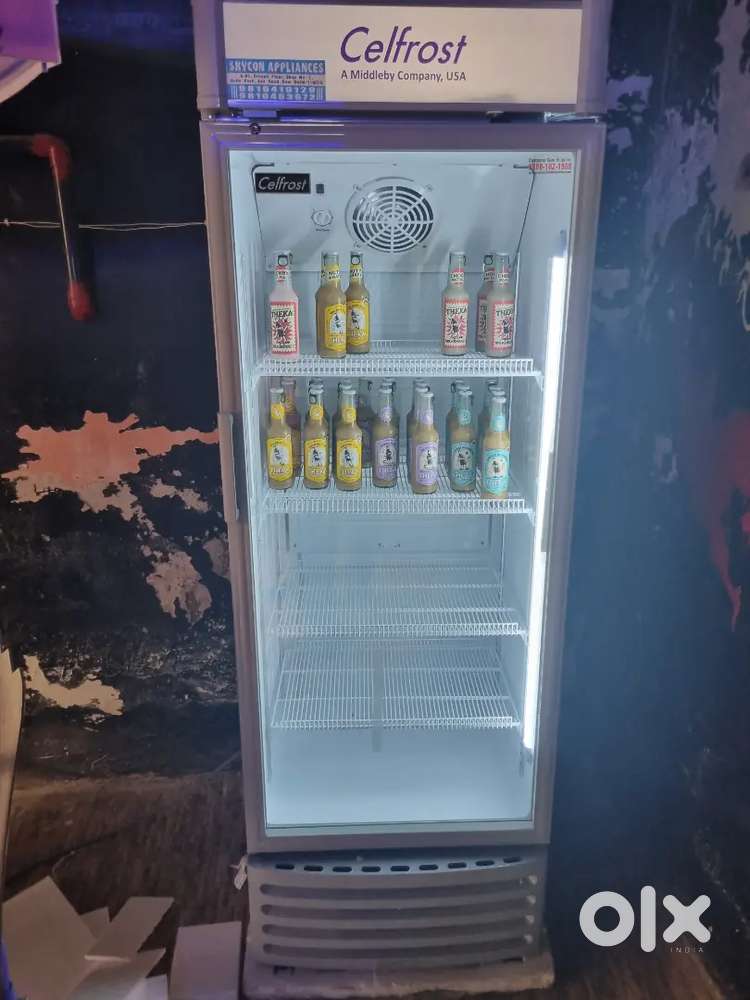 Celfrost standing Glass Cold drink fridge