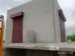 Crackers shop