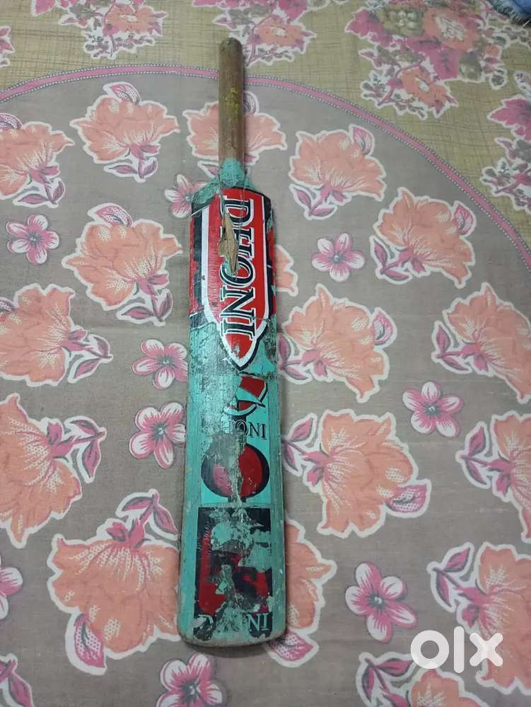Cricket bat of  ms company and a free grip