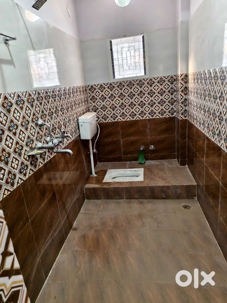 Newly Fully furnished 3 BHK Flat Near Aims