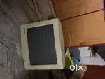 Samtron computer crt monitor