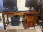 Desk table