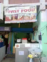 Fast food cook for fast food shop
